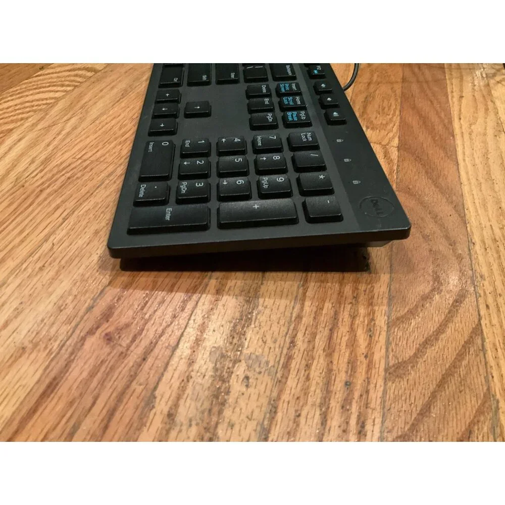 Dell Wired USB Keyboard Black Sleek Design With Number Pad 644G3